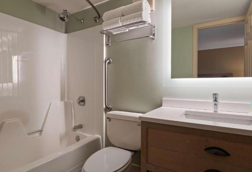 Стандартный Номер Кровать Кинг, Best Western Inn & Suites Rutland Killington