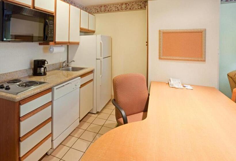 Люкс, Candlewood Suites Tyler, An Ihg