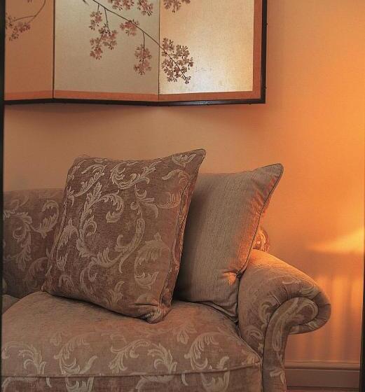 エクゼクティブトリプル, Colona Castle