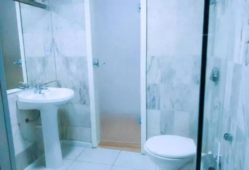 Standard Neljän Hengen Huone, Dan Inn Express Porto Alegre Próximo Ao Araújo Vianna E Ao Complexo Hospitalar Santa Casa
