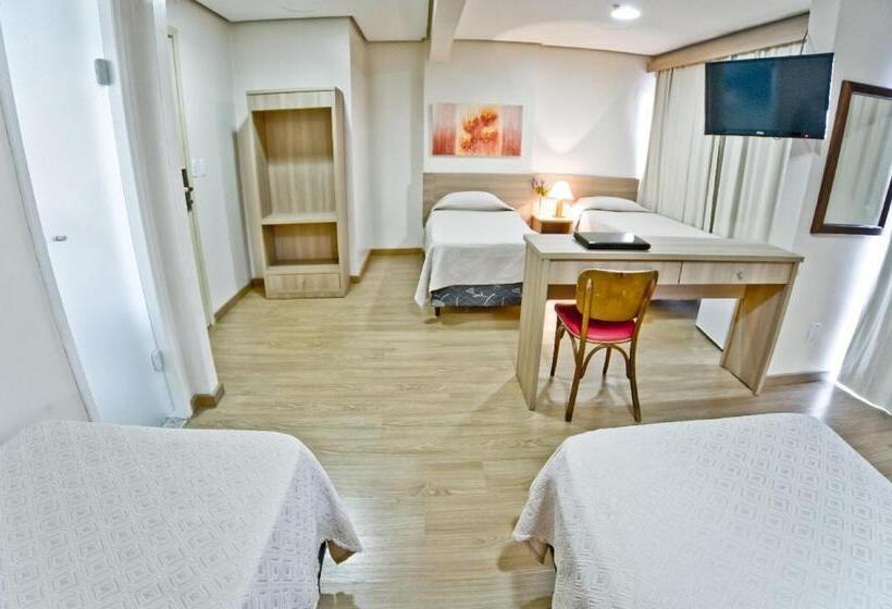 4인용 스탠다드 룸, Dan Inn Express Porto Alegre   Próximo Ao Araújo Vianna E Ao Complexo Hospitalar Santa Casa