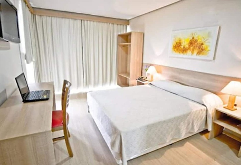 Номер Стандарт, Dan Inn Express Porto Alegre   Próximo Ao Araújo Vianna E Ao Complexo Hospitalar Santa Casa