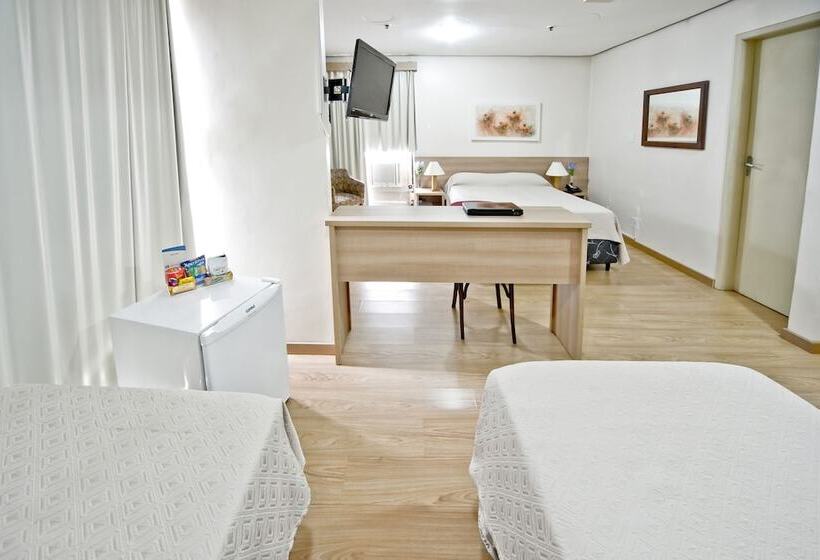 패밀리 룸, Dan Inn Express Porto Alegre   Próximo Ao Araújo Vianna E Ao Complexo Hospitalar Santa Casa