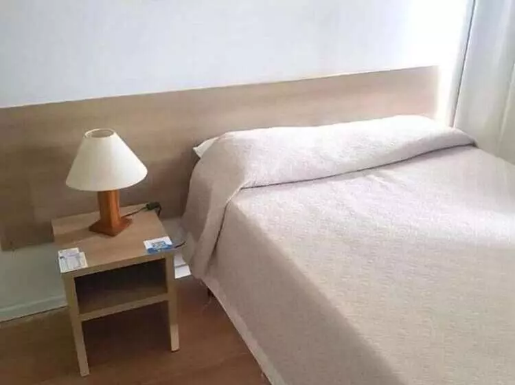 Economy-huone, Dan Inn Express Porto Alegre Próximo Ao Araújo Vianna E Ao Complexo Hospitalar Santa Casa