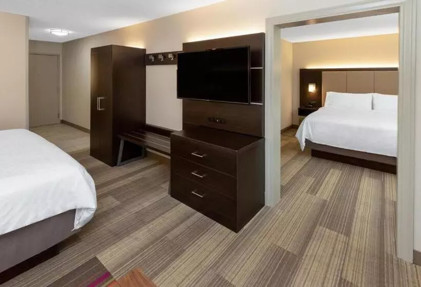 スイート, Holiday Inn Express Minden, An Ihg