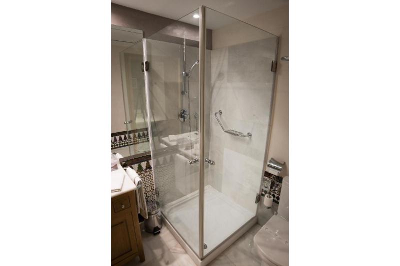 장애인을 위한 킹사이즈 침대 스탠다드 룸, Holiday Inn Express Minden, An Ihg