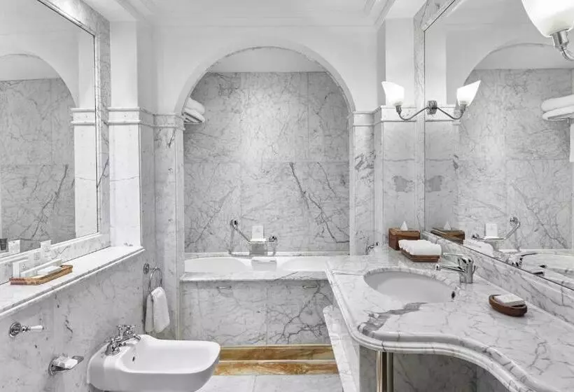 سوییت, Jw Marriott Hotel Cairo