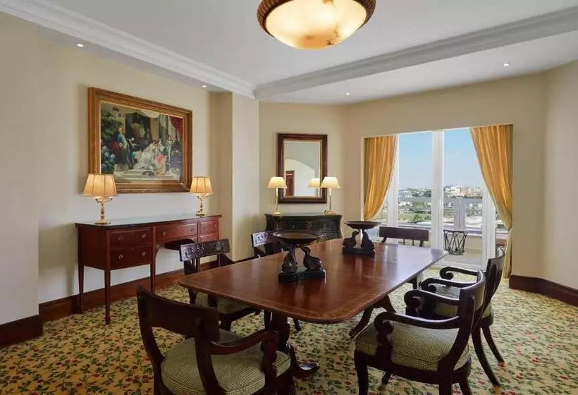 سوییت, Jw Marriott Hotel Cairo