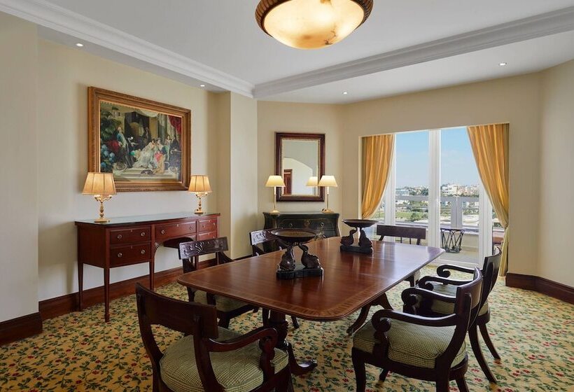 سوییت اجرایی, Jw Marriott Hotel Cairo