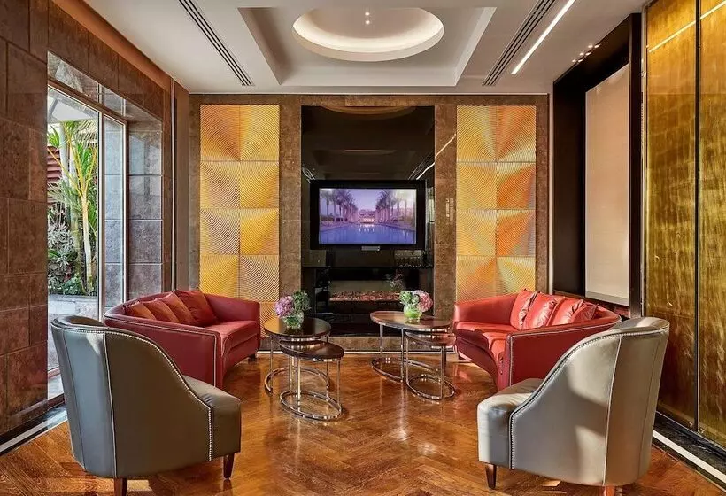 سوییت جونیور, Jw Marriott Hotel Cairo