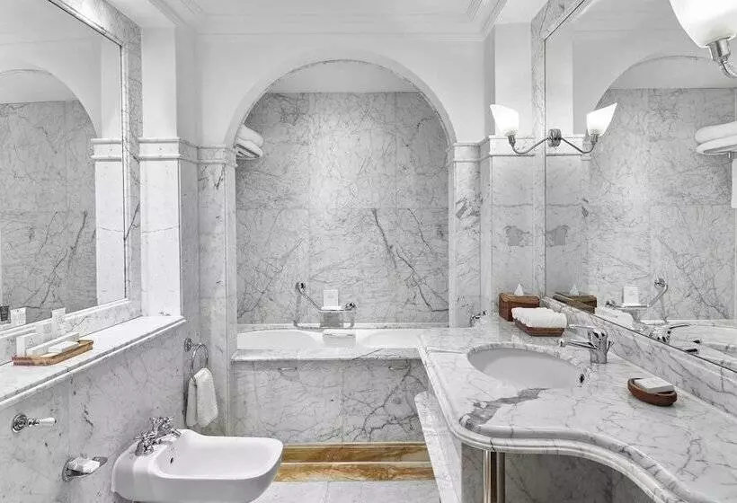 سوییت اجرایی, Jw Marriott Hotel Cairo