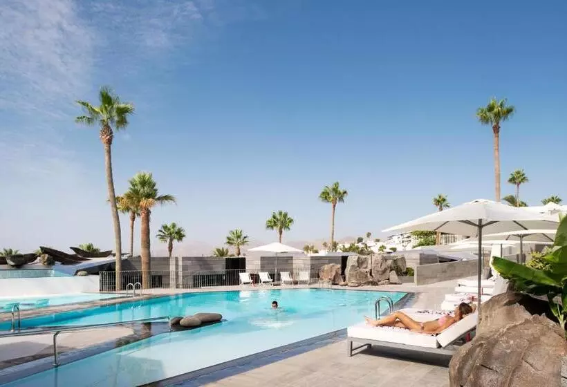سوییت جونیور با چشمانداز استخر, La Isla Y El Mar, Hotel Boutique