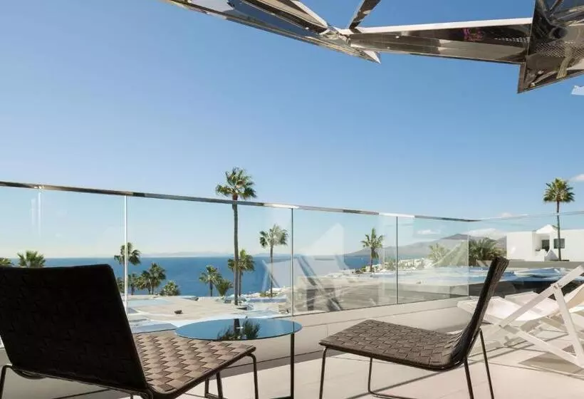 سوئیت با بالکن, La Isla Y El Mar, Hotel Boutique