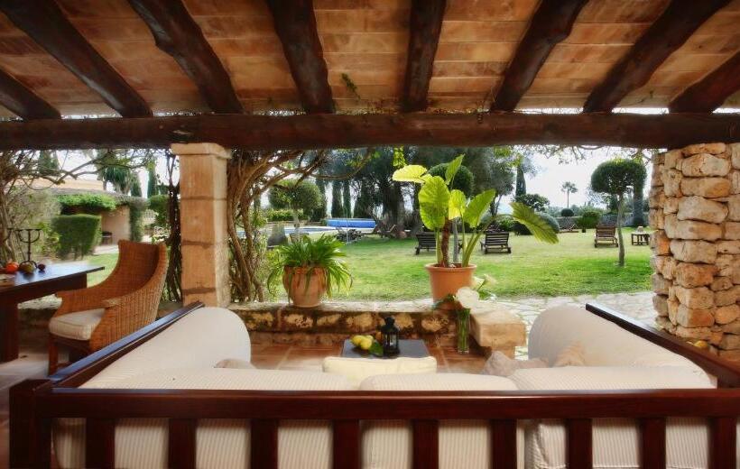 スーペリアールーム, Rotana Golf Resort