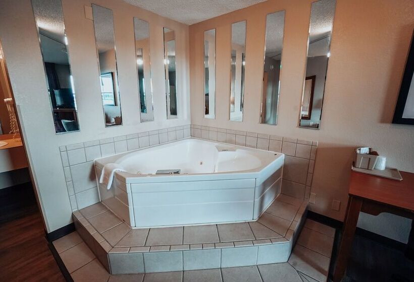 غرفة قياسية, Lamplighter Inn And Suites  North