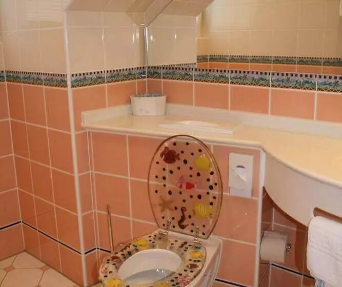 اتاق استاندارد, Logis Gourmet & Relax Hotel De La Sure