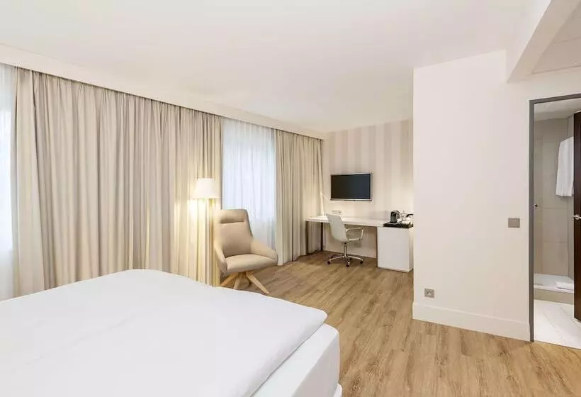 اتاق سوپریور, NH Dusseldorf City Nord