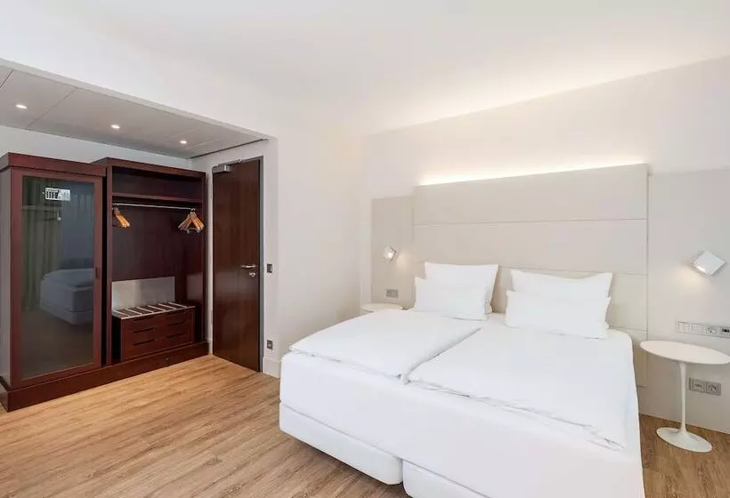 اتاق سوپریور, NH Dusseldorf City Nord