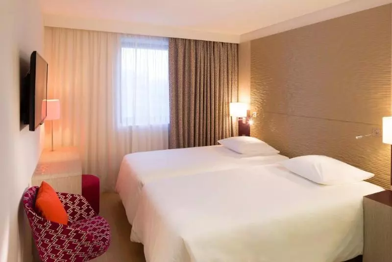 スーペリアールーム, Oceania Rennes