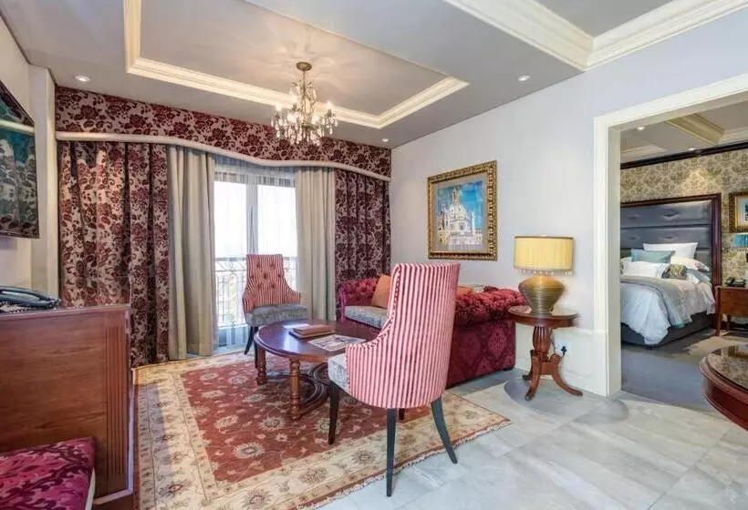 سوئیت کلاسیک, Peermont D Oreale Grande At Emperors Palace
