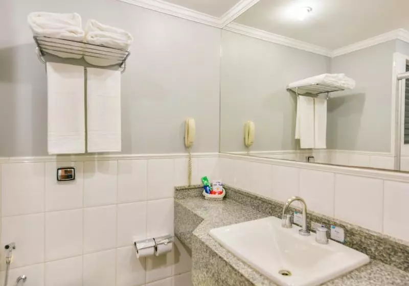 اتاق لوکس, Plaza Inn Executive