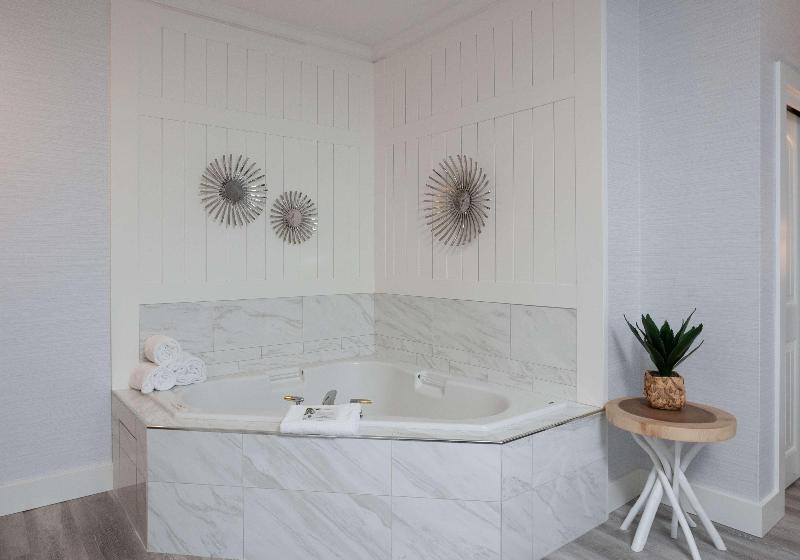 キングサイズベッドのスタンダードルーム, Prestige Harbourfront Resort, Worldhotels Luxury