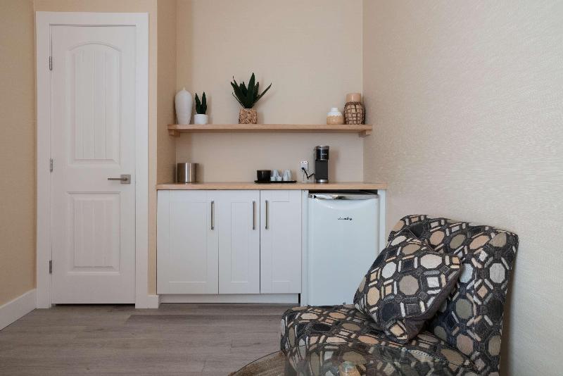 キングサイズベッドのスタンダードルーム, Prestige Harbourfront Resort, Worldhotels Luxury