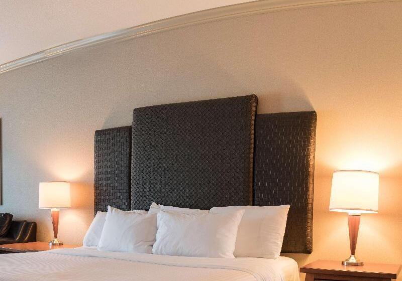 标准间带湖景, Prestige Harbourfront Resort, Worldhotels Luxury