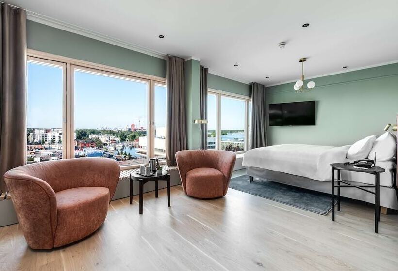اتاق اجرایی با چشم‌انداز دریا, Radisson Blu Hotel, Oulu