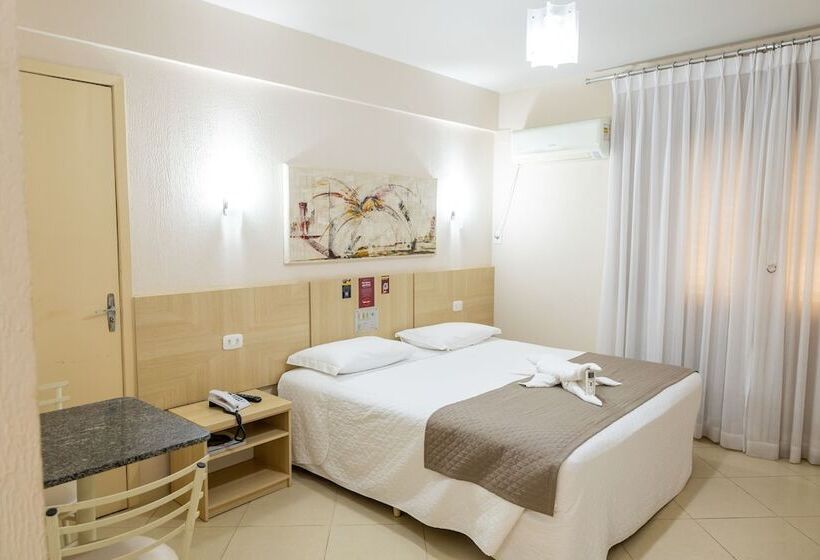 غرفة تنفيذية, Sj Tour San Juan Foz Do Iguaçu