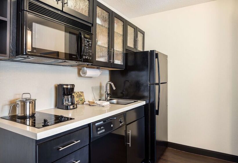 Suite Tilpasset til Handicappede, Sonesta Simply Suites Parsippany Morris Plains