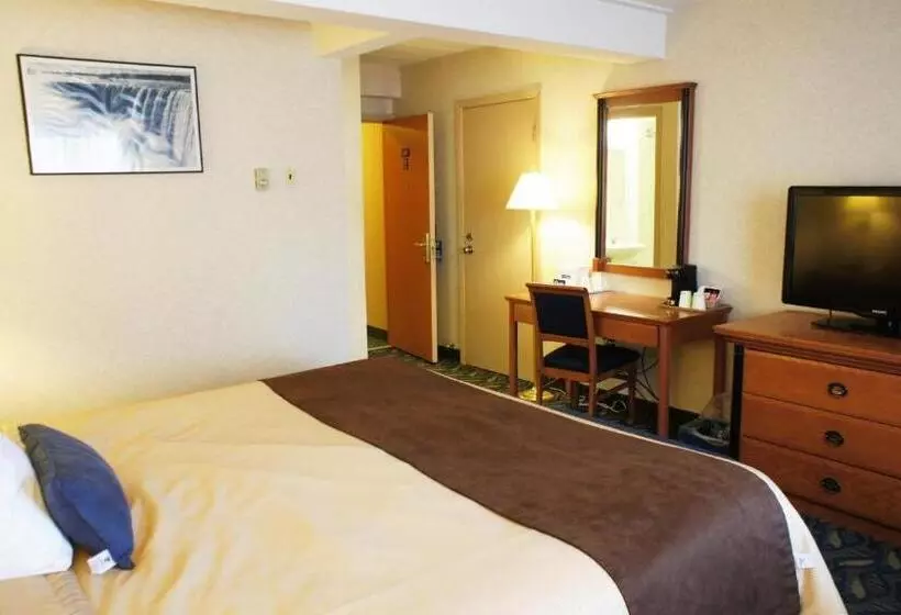 اتاق استاندارد با تخت بزرگ, Travelodge By Wyndham Niagara Falls At The Falls