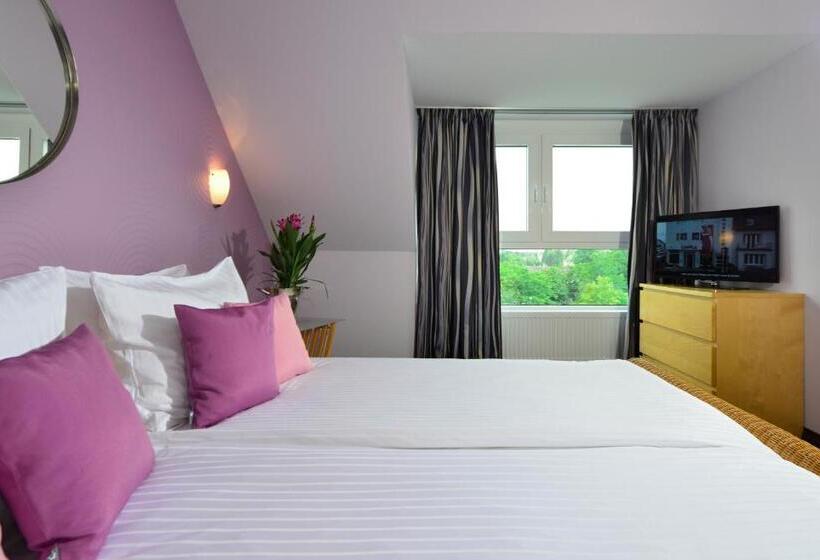 جناح, Uhu Garni  Superior