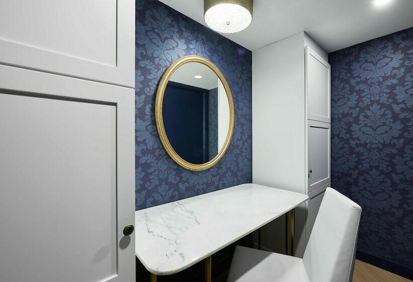 سوییت, Pantages Hotel Toronto Centre