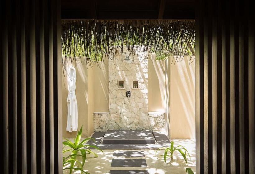 ویلای لوکس 1 خوابه, Taj Exotica Resort & Spa, Maldives