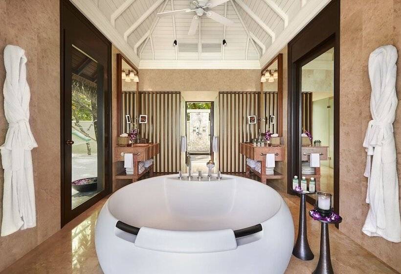 ویلا پریمیوم 1 خوابه, Taj Exotica Resort & Spa, Maldives