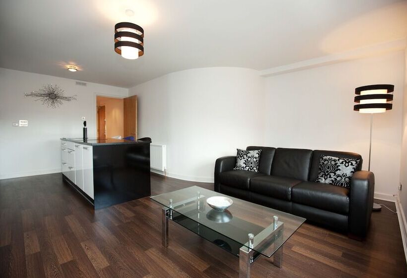 דירת חדר, The Spires Serviced Apartments Glasgow