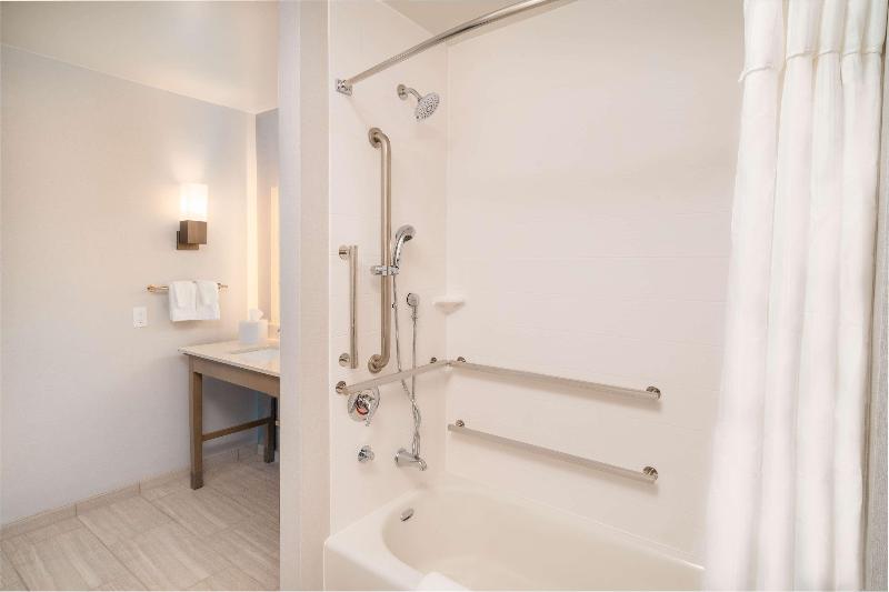 شقة 3 غرف, Vigilia Park