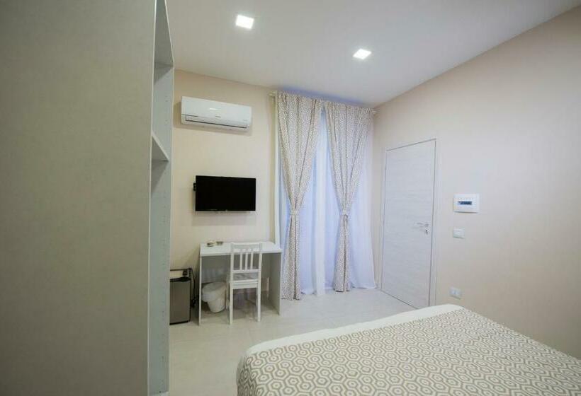 اتاق استاندارد, Cammaroomì