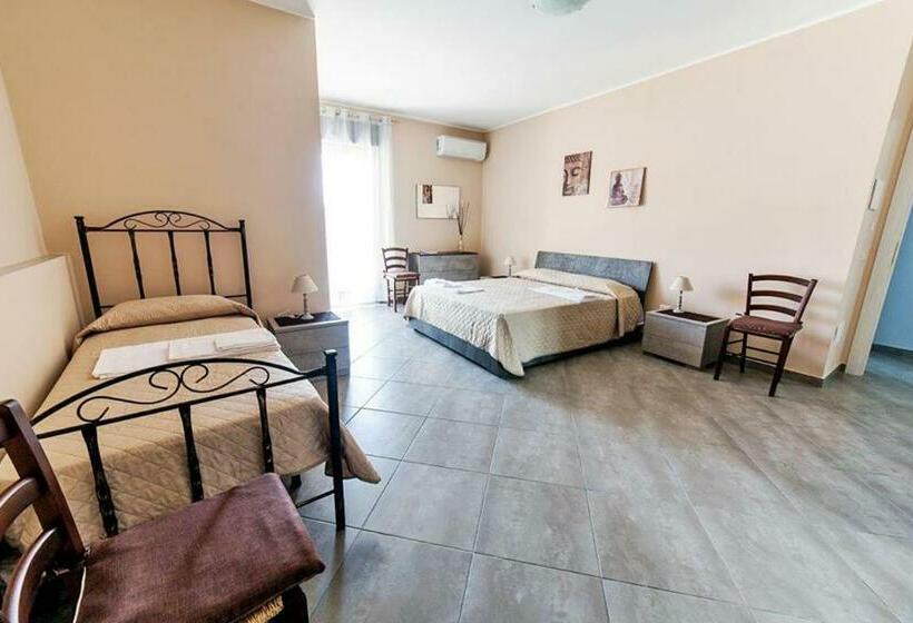 Номер Стандарт Трехместный, Etna Monte Mojo