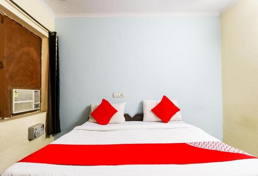 Triple Classic Room, Flagship Maurya Residency