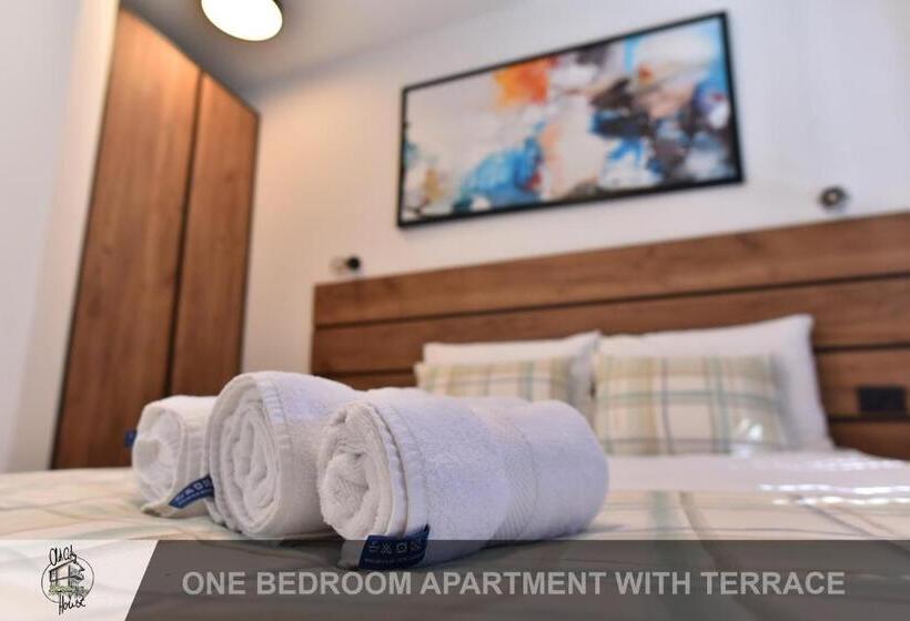 آپارتمان 1 خوابه, Old City House