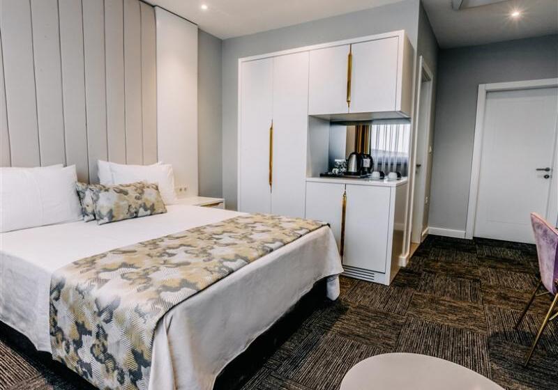 패밀리 룸, Ozkum Park Otel