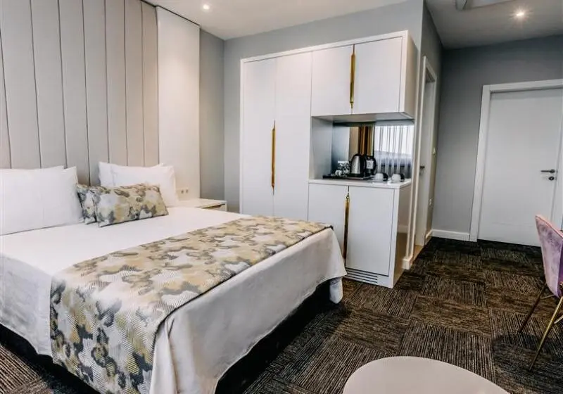 ファミリールーム, Ozkum Park Otel