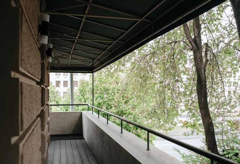 اتاق استاندارد با تراس, Home Aparts