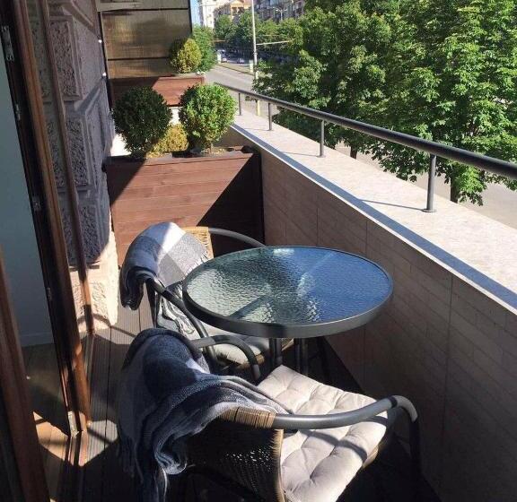 اتاق استاندارد با تراس, Home Aparts