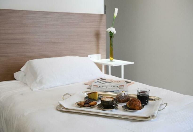 수피리어 싱글 룸, Marelet