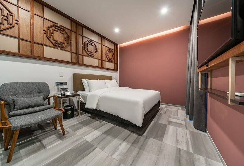 اتاق استاندارد, Ru136