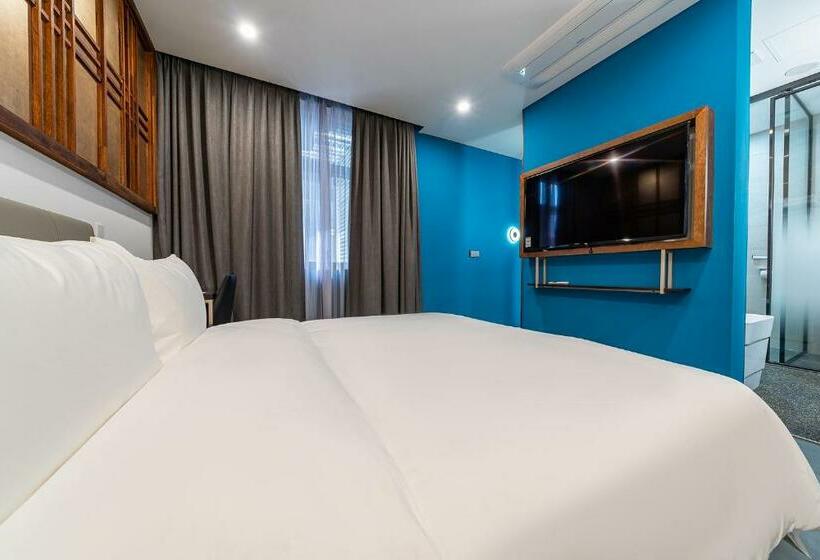 اتاق استاندارد, Ru136