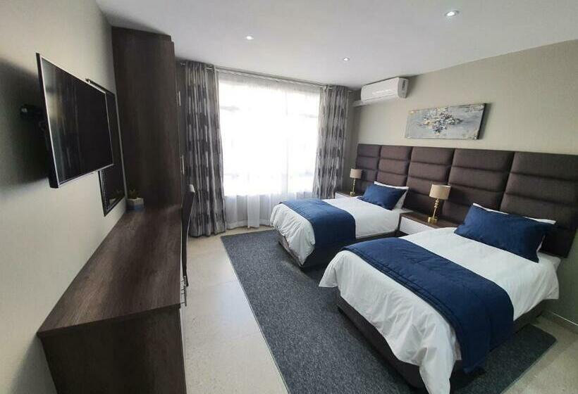 StandaardKamer, The Cato Suites